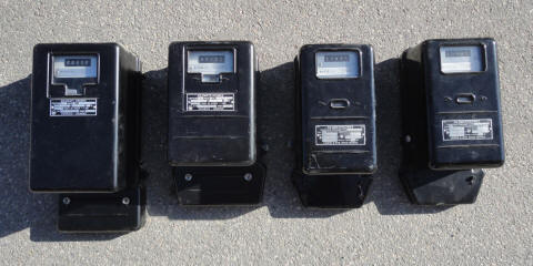 compteurs_electriques_annees_50_Suisse_small
